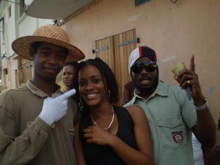 L'ami, Moumoune and Maxo...