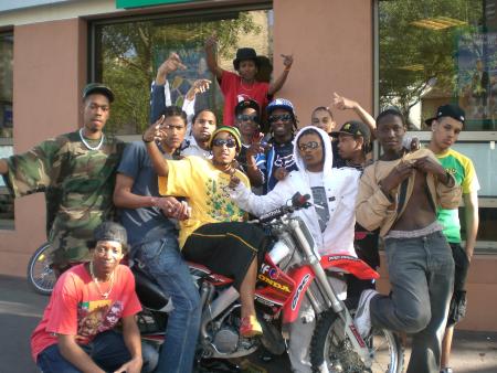 GUETTO CREW